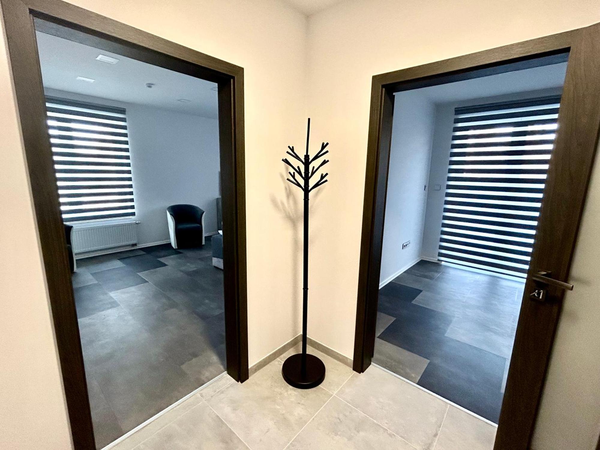 Apartmany Premium Se Soukromym Parkovanim Česká Lípa Esterno foto